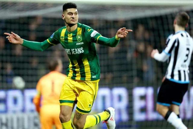 意媒：罗马和切利克续约只差最后细节，也有信心留住佩莱格里尼